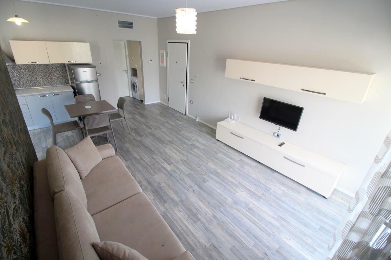 Residence Saranda International Eksteriør billede